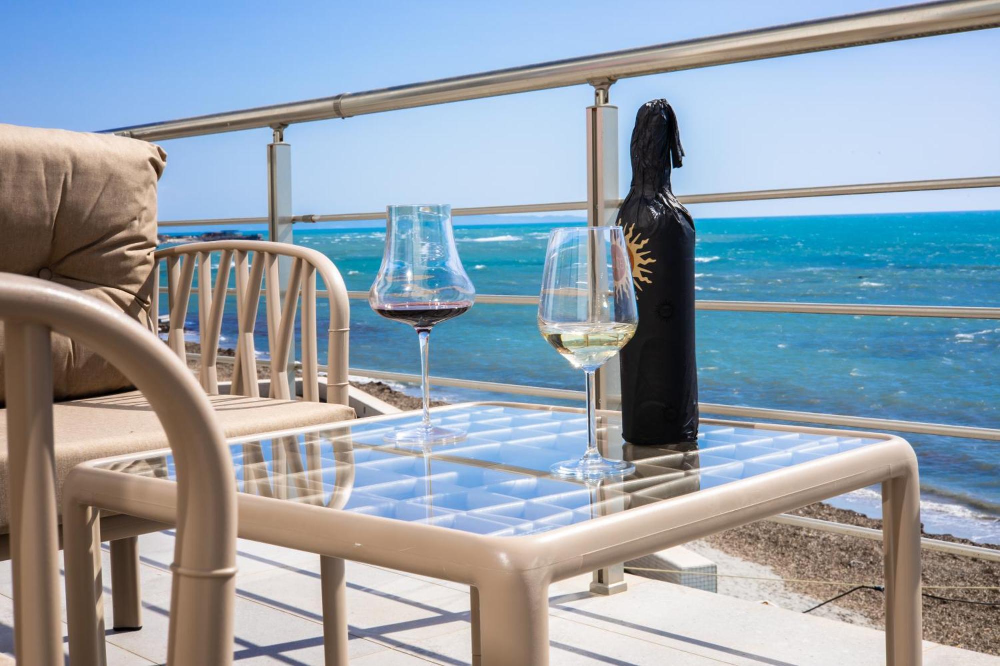 Costa Del Sol Hotel Durrës Kültér fotó