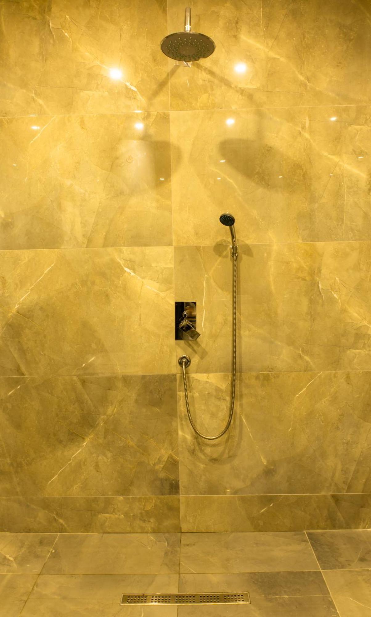 Costa Del Sol Hotel Durrës Kültér fotó